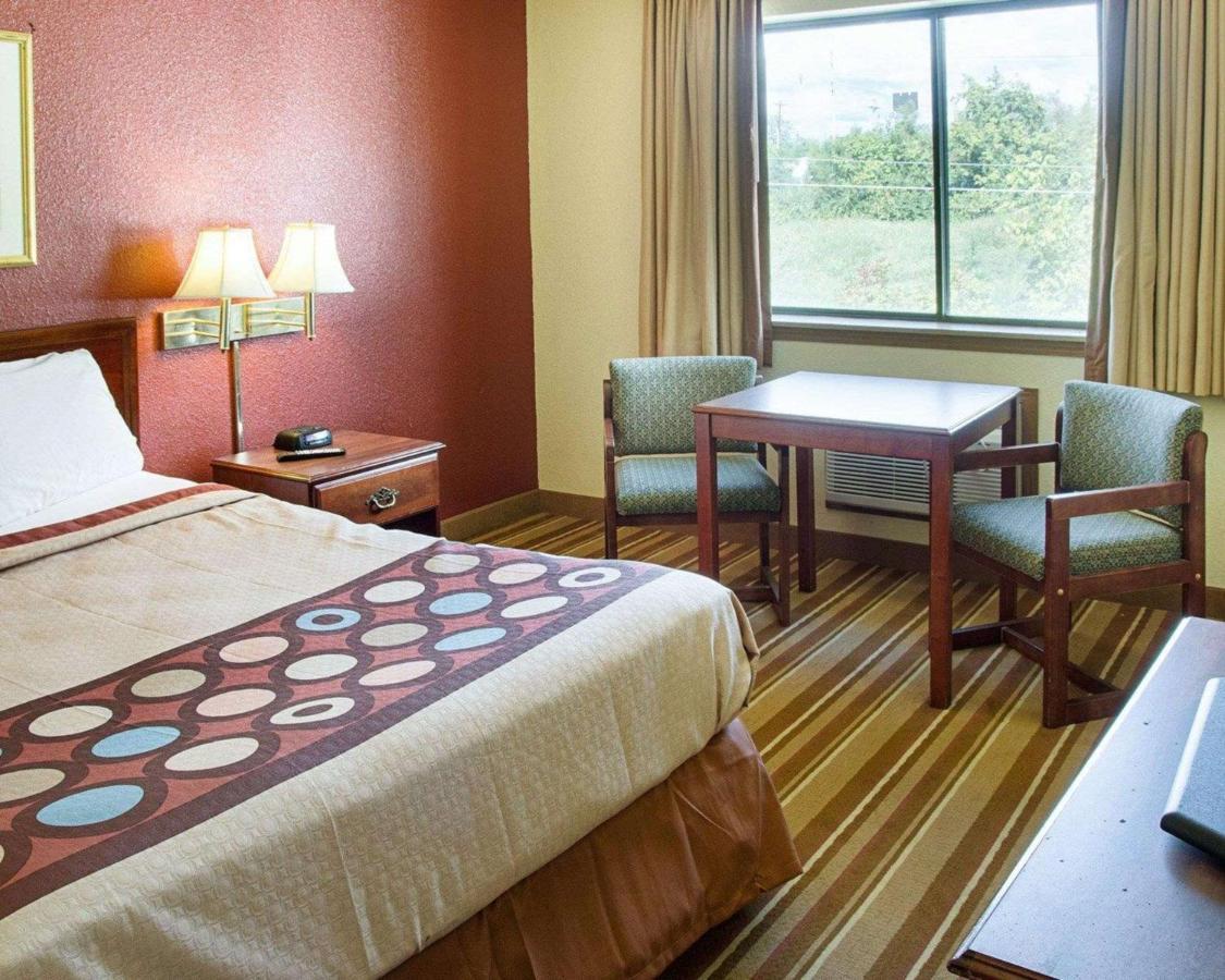 Rodeway Inn Florence - Cincinnati South Zewnętrze zdjęcie