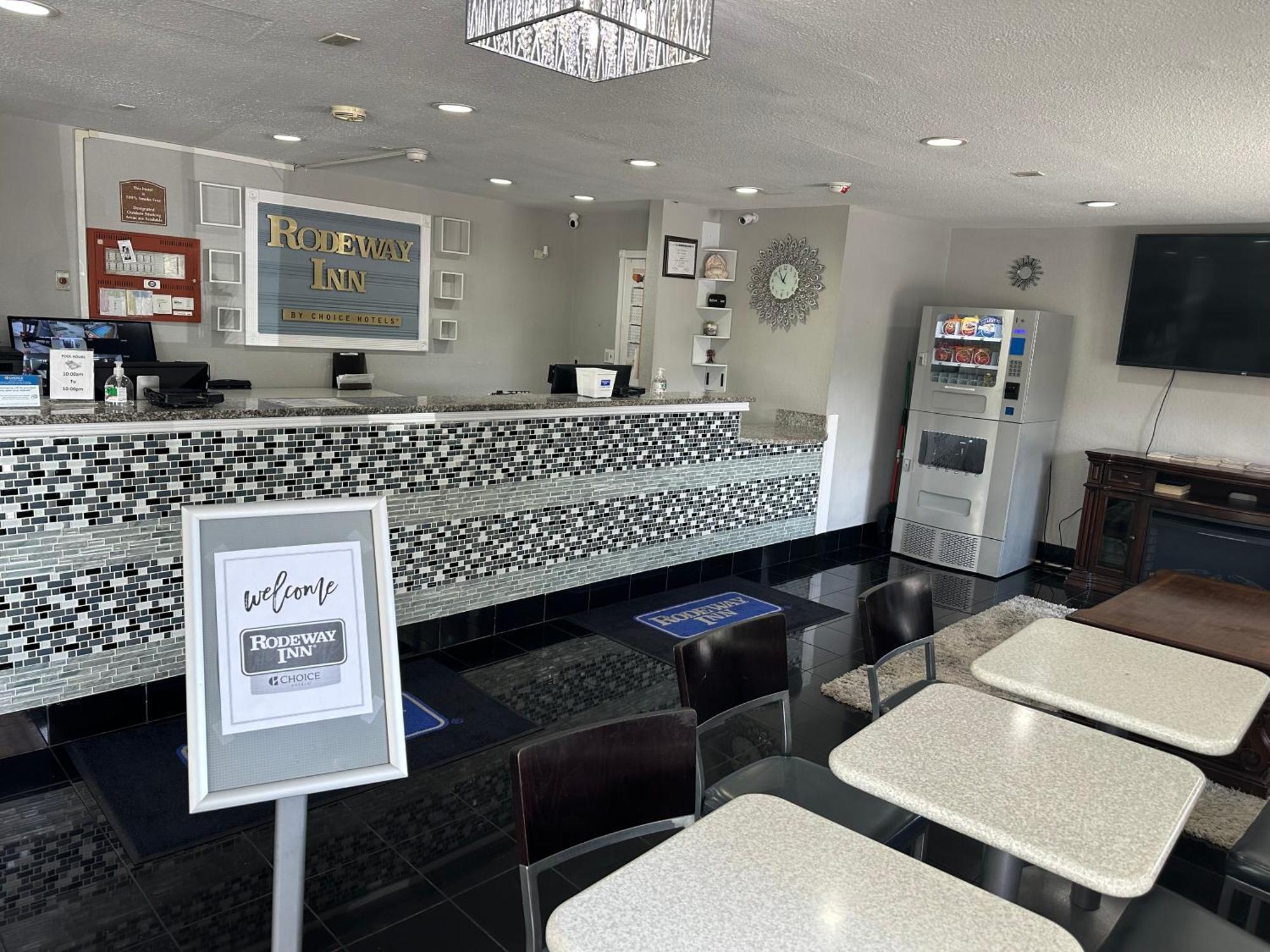 Rodeway Inn Florence - Cincinnati South Zewnętrze zdjęcie