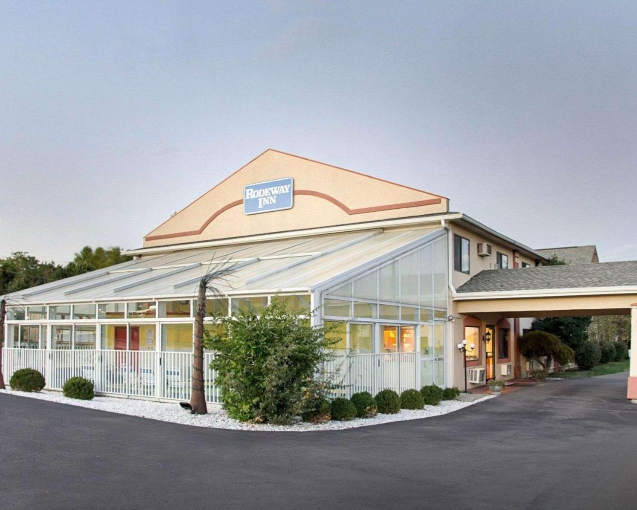 Rodeway Inn Florence - Cincinnati South Zewnętrze zdjęcie